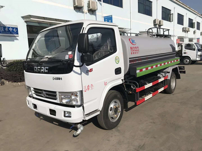 東風(fēng)小多利卡灑水車(chē)（國(guó)五5方）