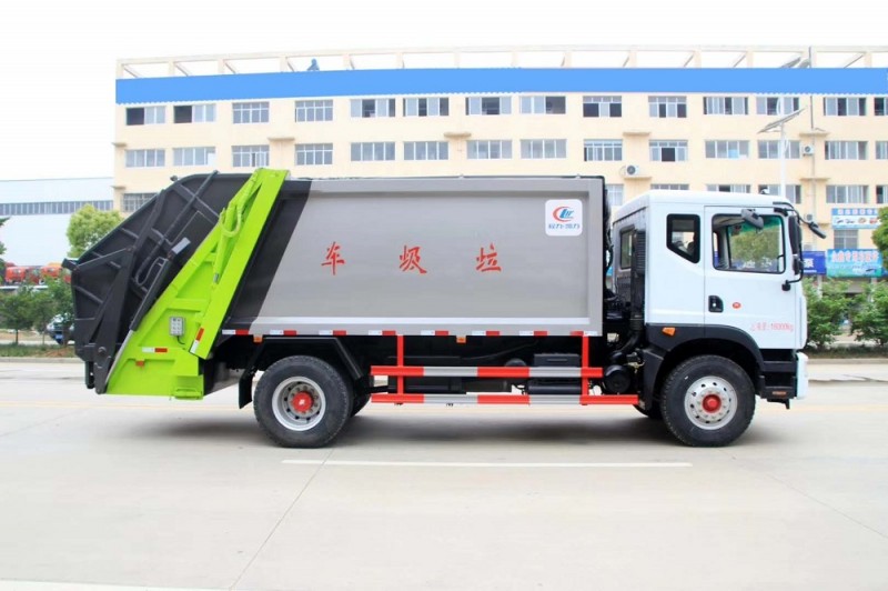 東風(fēng)D9壓縮垃圾車(10-12方)