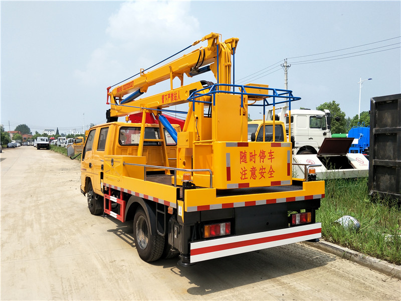 江鈴雙排12米藍牌高空作業(yè)車圖片