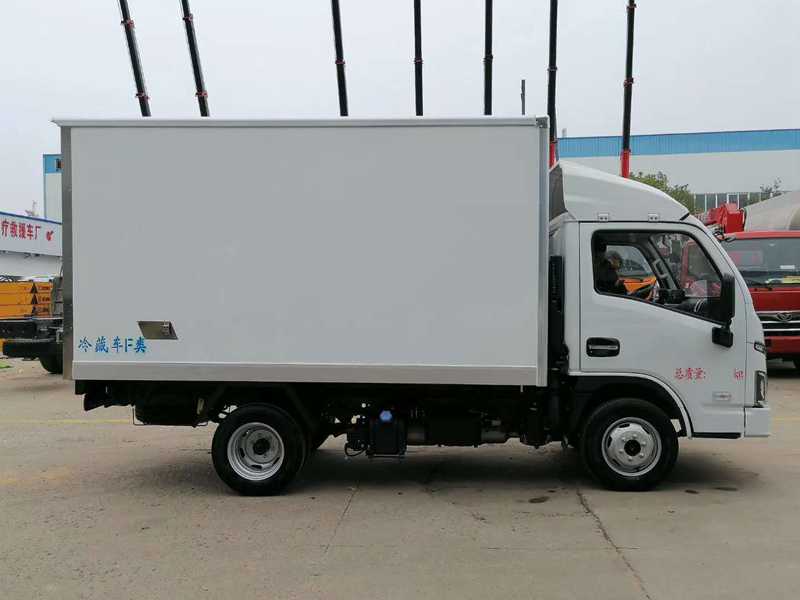 躍進(jìn)福運(yùn)S80冷藏車(chē)圖片