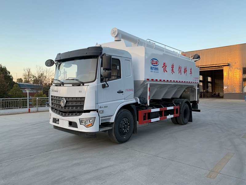 東風(fēng)專底散裝飼料運(yùn)輸車(chē)（22方）